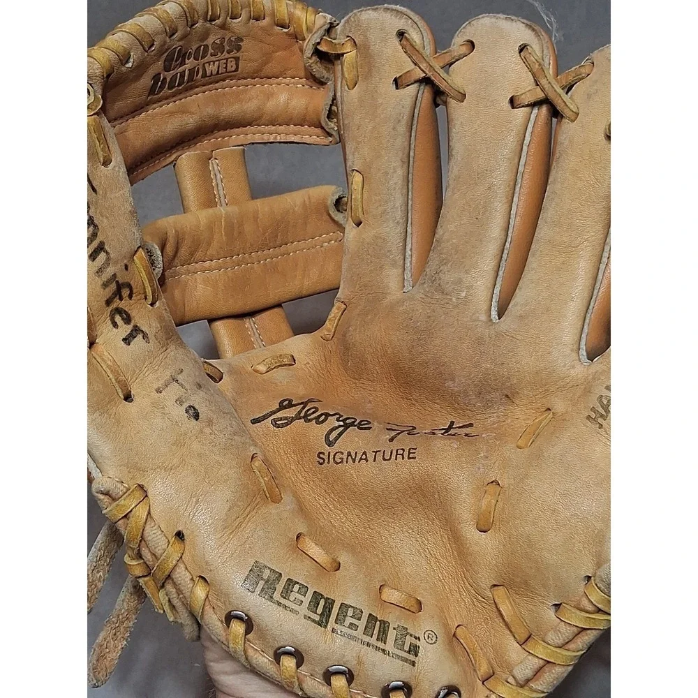 Regent 1106 Top Grain Cowhide Baseball Glove Mitt George Foster Signature 10-11